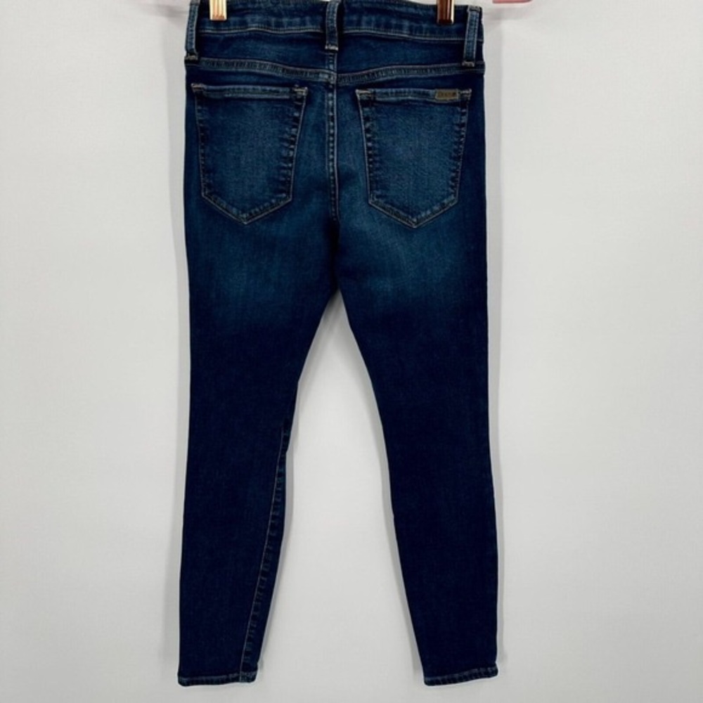 Dark Wash High-Rise Women’s Jeans - Classic Slim Fit - Picture 3 of 4